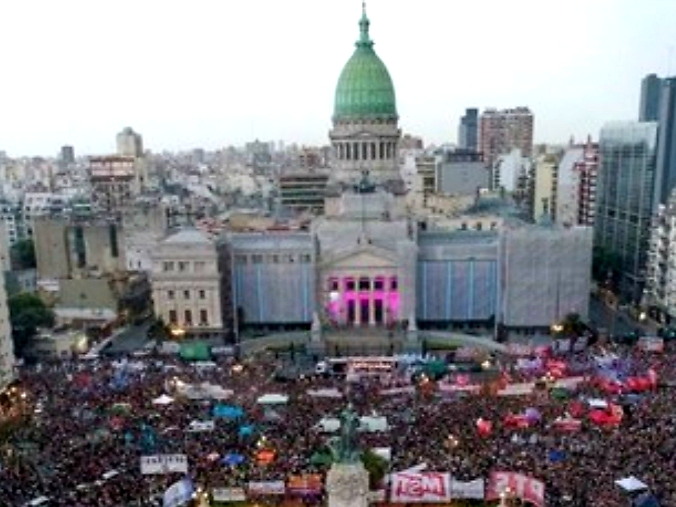 9 de marzo 2020. Las marchas para pedir por la igualdad de género y el fin de la violencia machista son masivas. Foto Mario Quinteros